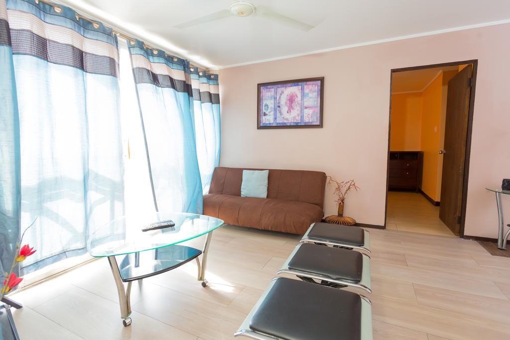 Cozy Accommodations - Dorchester City Line Кингстън Екстериор снимка